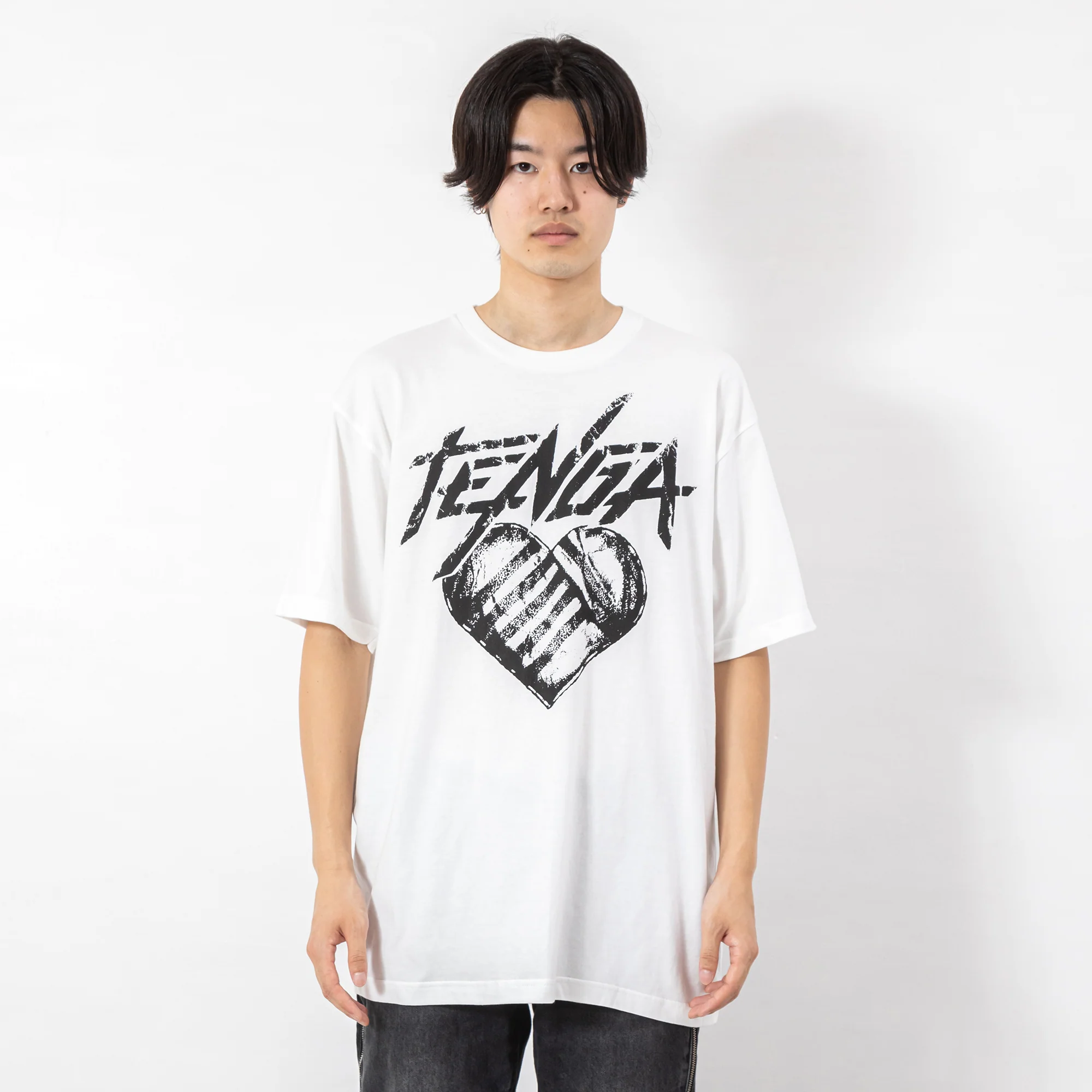 TENGA Hearts T-Shirt - Image 8